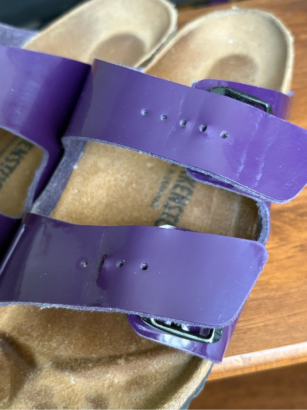 Birkenstock 42 Patent Plum Purple Arizona Sandals - Picture 5 of 14